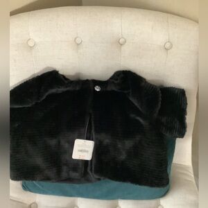 NWT black, faux fur shrug, girls size 14